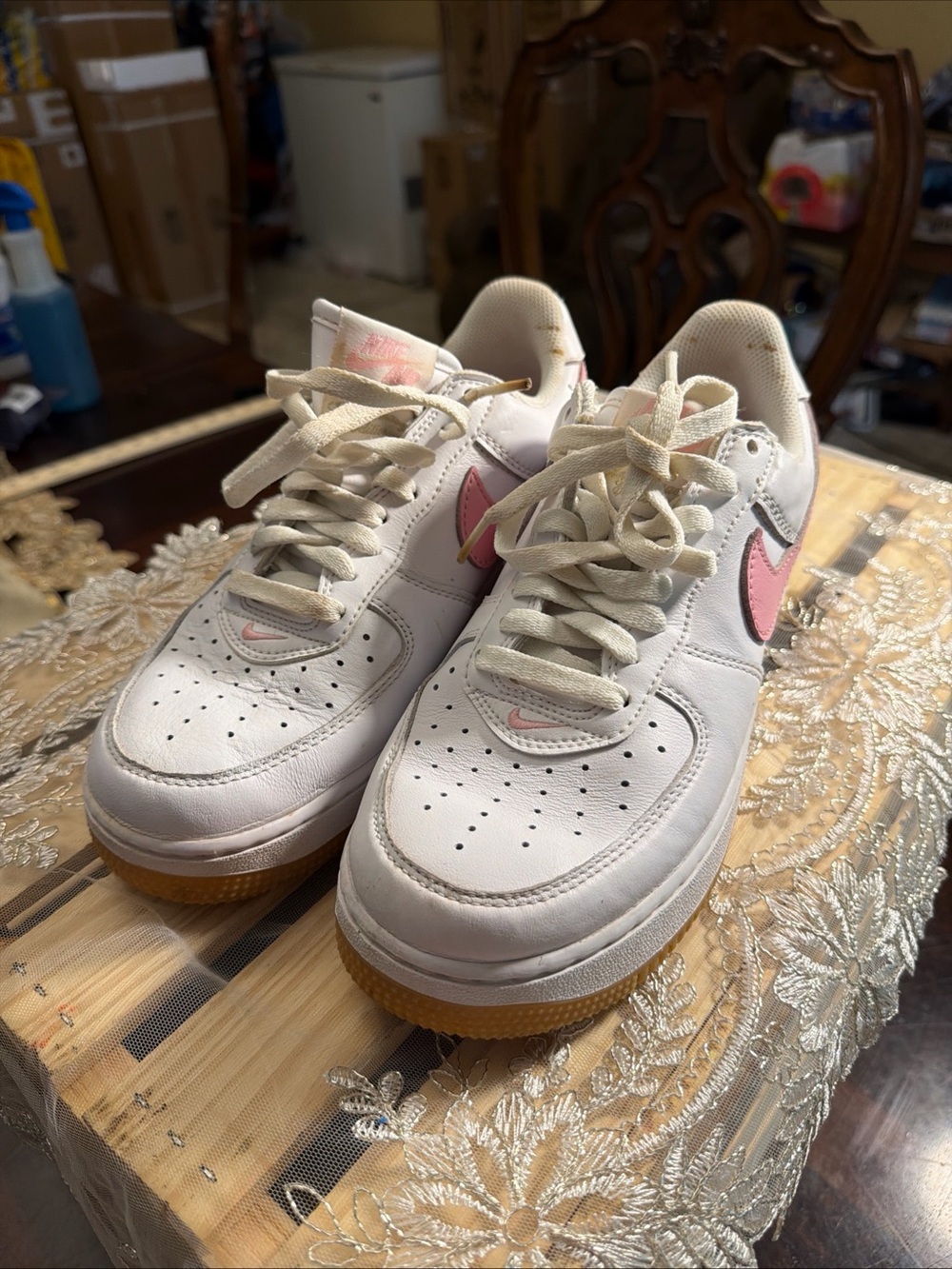 Nike Women’s White Sneakers with Pink Swoosh and Gum Sole